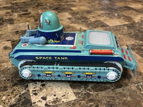 Vintage Gyro Action Space Tank ME091 Battery Operated Tin Toy W/ Box Works - Picture 5 of 23