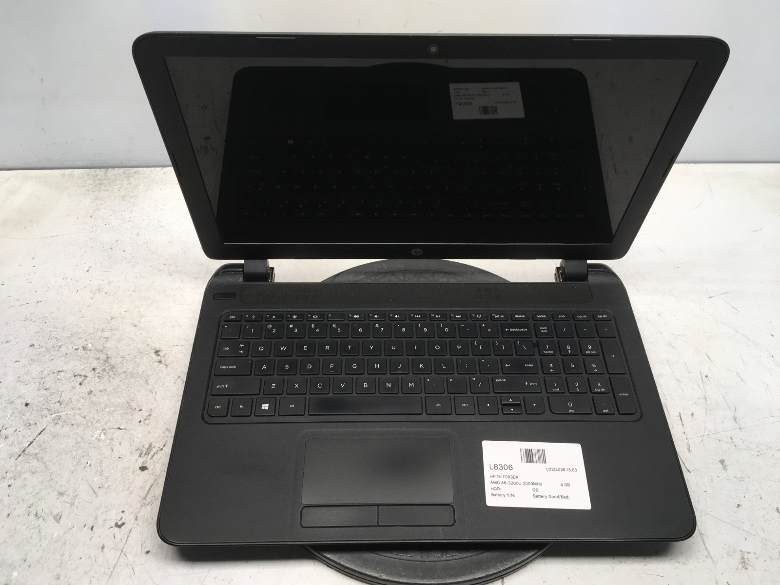 HP 15-F003DX AMD A6-5200U 2000MHz 4 GB NO HDD