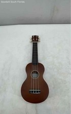 Hua Wind Brown 4 String Right Handed Beginner Ukulele With Case