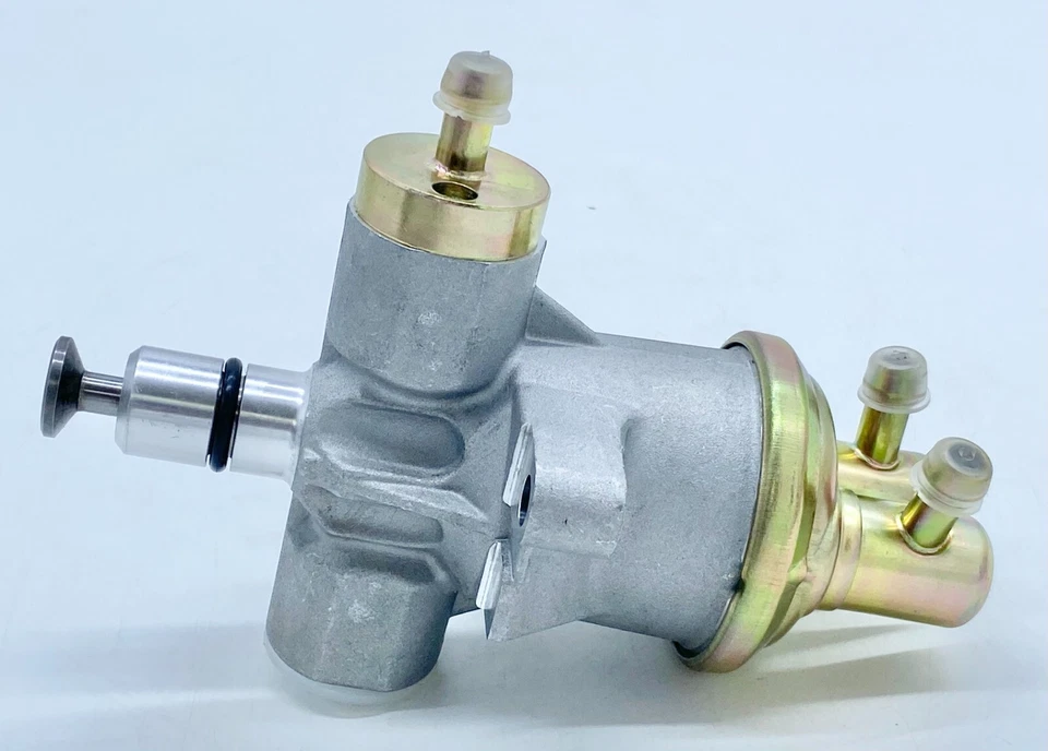 Airtex Mechanical Fuel Pump 61067 - Image 4 of 4