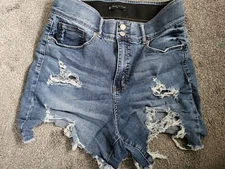 Women's FTF Fashion to Figure Destructed Fray Cuff Stretch Shorts Size 16