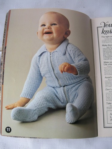 PATONS BABYTIME BOOK 611 - 30 DESIGNS IN KNIT AND CROCHET - Picture 6 of 10