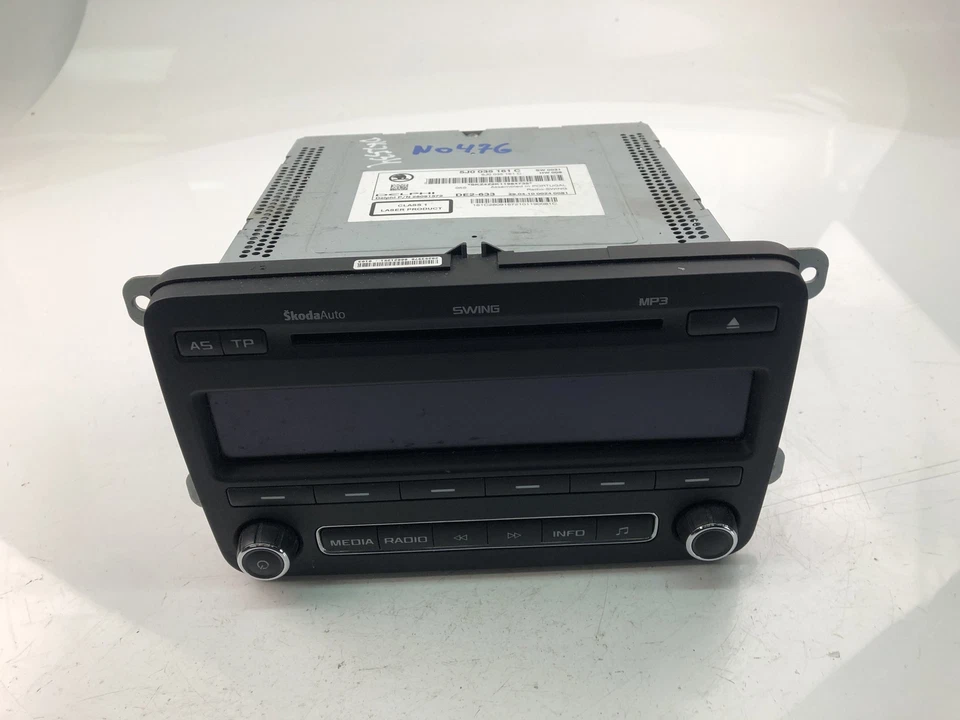 SKODA FABIA II 542 Musik-Player ohne GPS 5J0035161C 2011 17730278 - Bild 2 von 4