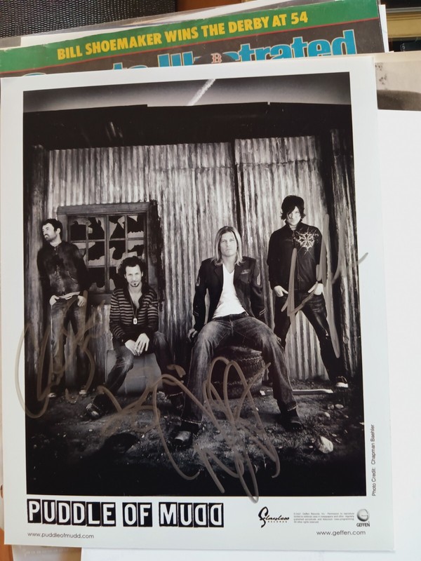 Puddle Of Mudd Signed 8 x 10