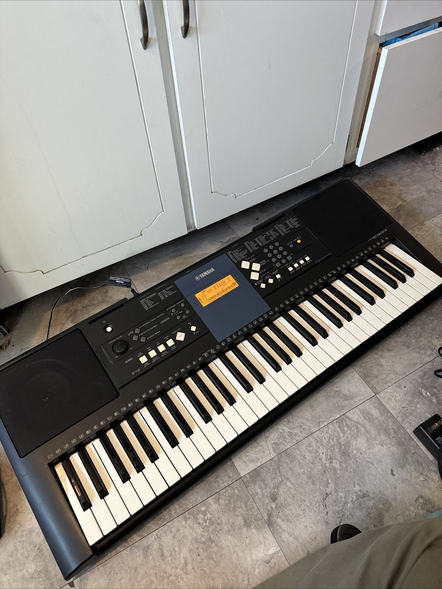 Yamaha PSR-E333 Musical Digital Keyboard 61-Key Piano With Yamaha PSR-E333 Musical Digital Keyboard 61-Key Piano With