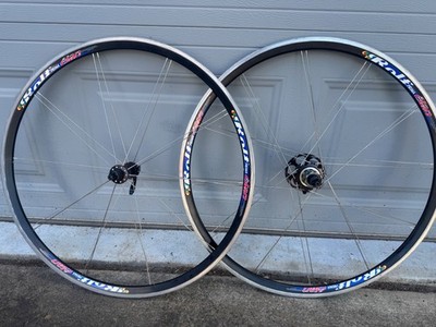Rolf Prima Elan Wheelset 650 with wheelbags