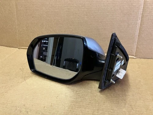 2013-16 HYUNDAI SANTA FE POWER DOOR MIRROR drivers side 6 PIN signal