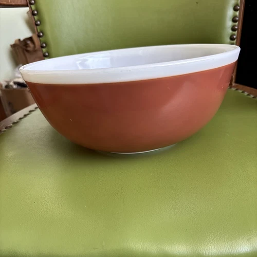 Vintage Pyrex Nesting Mixing Bowl Americana Fall #404 Brown White Rim 4 Quart