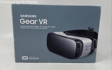 Samsung Gear VR White Cinematic Wide View Virtual Reality Headset Not Tested