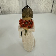 Willow Tree Ornament Surrounded by Love Susan Lordi Demdaco Angel 27274