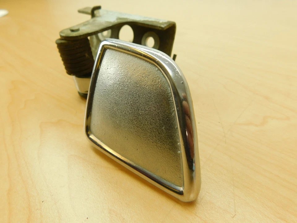 Dodge Monaco Plymouth Fury 1974-77 manija de puerta interior derecha SB-33592 Foto 3 de 4