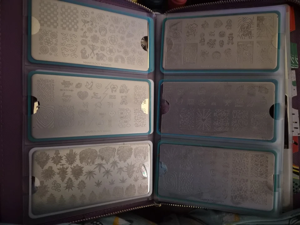 Colección Completa de Estampación -Esmaltes de Maniología, Placas, Estampadores, Uñas + Estuche Foto 3 de 4