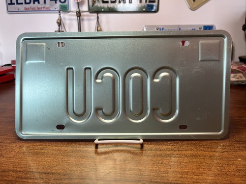 New Hampshire Vanity License Plate “COCU” - Cheating Spouse - french - Picture 7 of 8