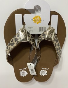 yellow box flip flops size 10
