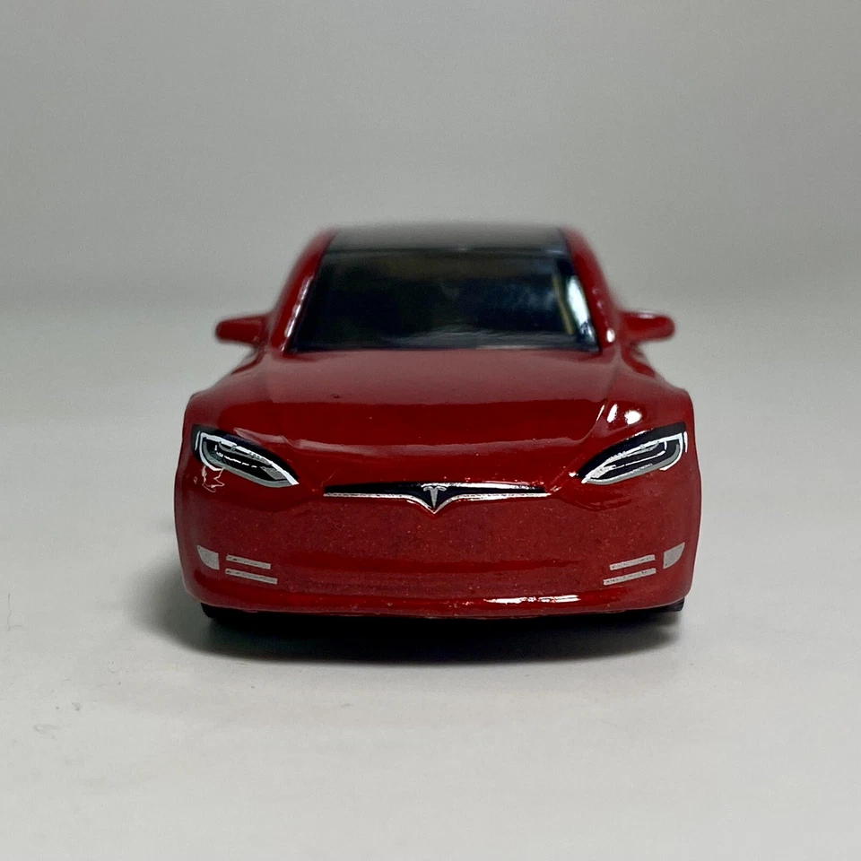 Tesla Model S Red 1:64 Scale Diecast Diorama Model Car #89 - Image 2 of 4
