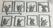 8 Talisman Wizards Sorcerers Warhammer Games Workshop Plastic OOP 1994 On Sprue