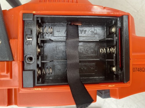 HUSQVARNA chainsaw 440 X-Torq E-SERIES Orange Chainsaw Toy 2003 Stihl? - Picture 8 of 12