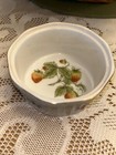 Royal Crown (Japan) SPRING TIME Ramekin Butterfly, Strawberry 6512 Oven To Table — photo 3
