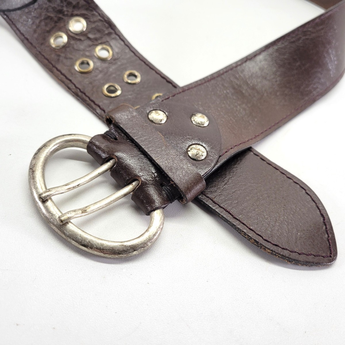 Nine West Leather Belt 36 38 M Pebbled Grommet Double Hole Brown