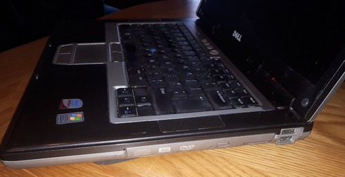 Dell Precision M4300 15.4" NVIDIA Quadro FX 360M Laptop 2GB/160GB + Charger - Picture 5 of 15