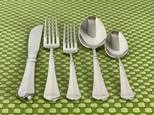 Mikasa FRENCH COUNTRYSIDE Stainless 18/10 Glossy NEW Flatware SMART CHOICE