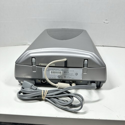 Epson Perfection 4870 PHOTO Flatbed Scanner - Picture 8 of 13