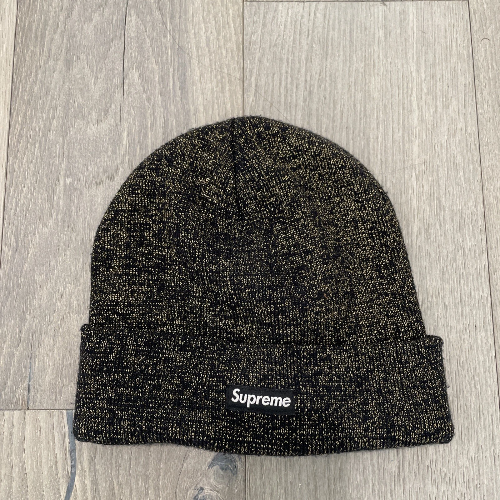 Bonnet à paillettes suprême 
