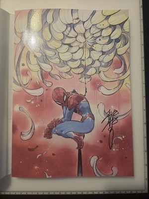 Hand-signed Peach Momoko Marvel Cover Art Book Japanese Edition 