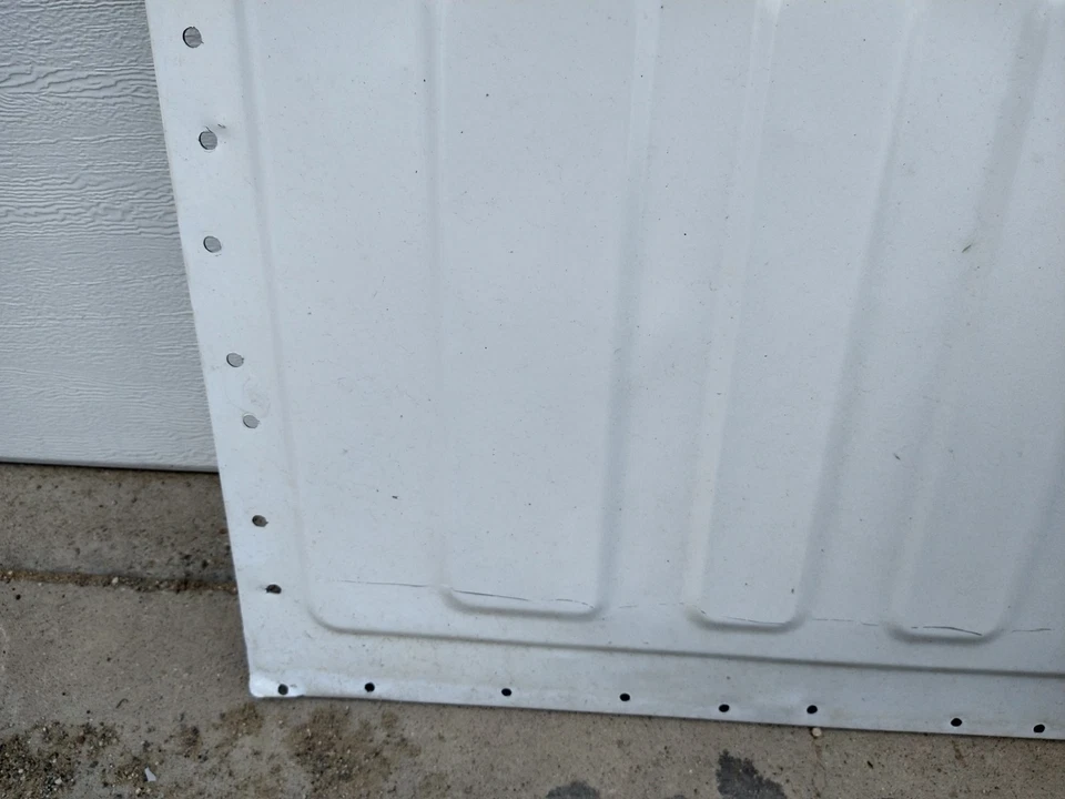 Panel delantero con caja de camioneta GM OEM 15711104 Silverado Sierra Foto 3 de 4