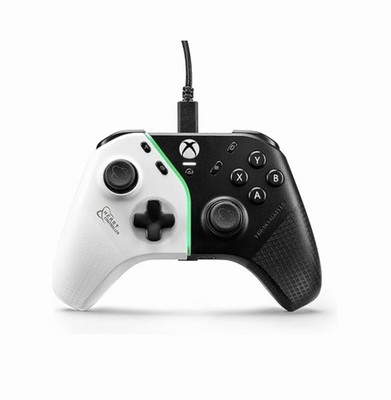 	Thrustmaster HEART Controller Hall Effect Gamepad with H.E.A.R.T. Anti-drift	