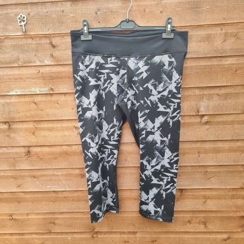 Under Armour Fitted Cropped Leggings Heat Gear Women's XL Black Geometric New - Picture 2 of 12