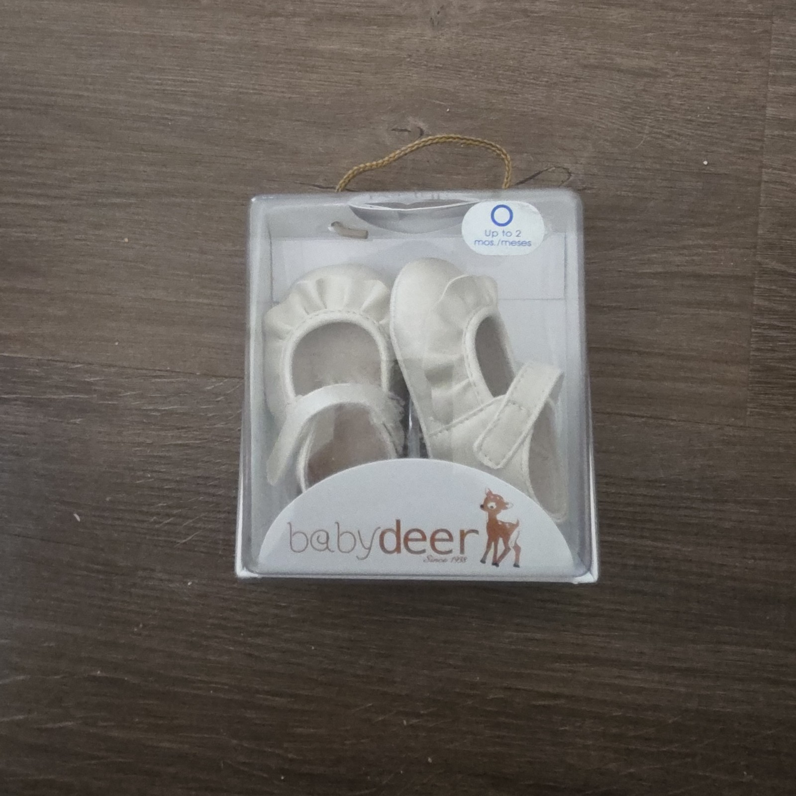 Newborn Girls Size 0 Baby Deer Kamdyn  Ivory Ruffle Mary Jane Shoes 0-3month