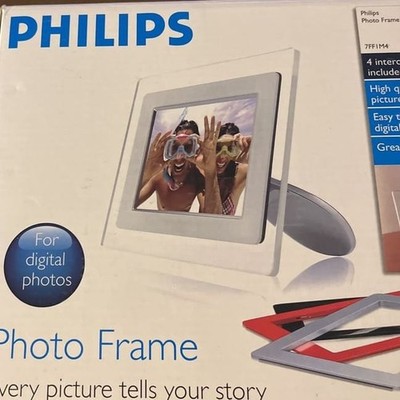 Philips Digital Photo Frame 7'' LCD INTERCHANGEABLE FRAME COLORS Model 7ff1