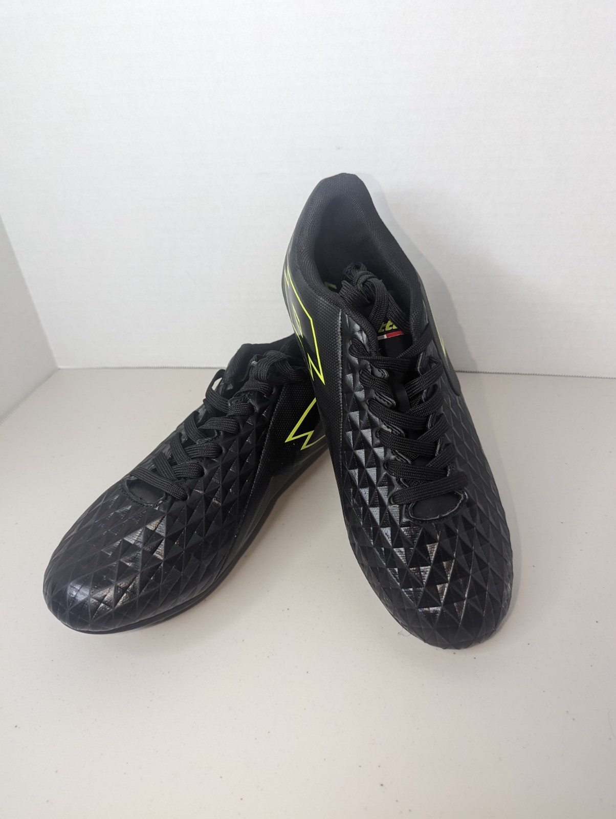 Lotto Forza Elite II tacchetti calcio uomo taglia 7 5 nero verde fluo