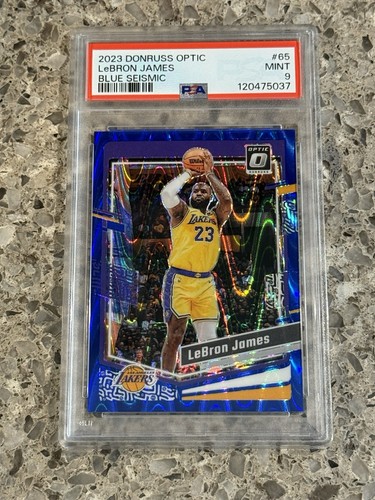 LeBron James 2023 Panini Donruss Optic Blue Seismic Prizm #65 PSA 9 COMO NUEVO - Imagen 1 de 2