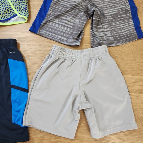 (4) Youth Medium Youth M Girls Boys Under Armour Nike Gym Shorts Shirts Lot If 4 - Picture 13 of 16