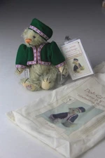 Deb Canham Artist Designs Inbetweenies Archive Edition "Binker" 6" Mohair #69