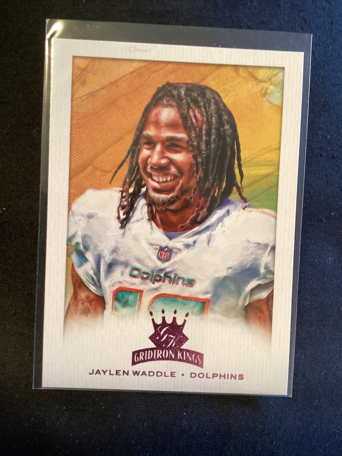 Jaylen Waddle 2021 Chronicles Donruss Gridiron Kings RC Card #GK-26 Pink. JT16