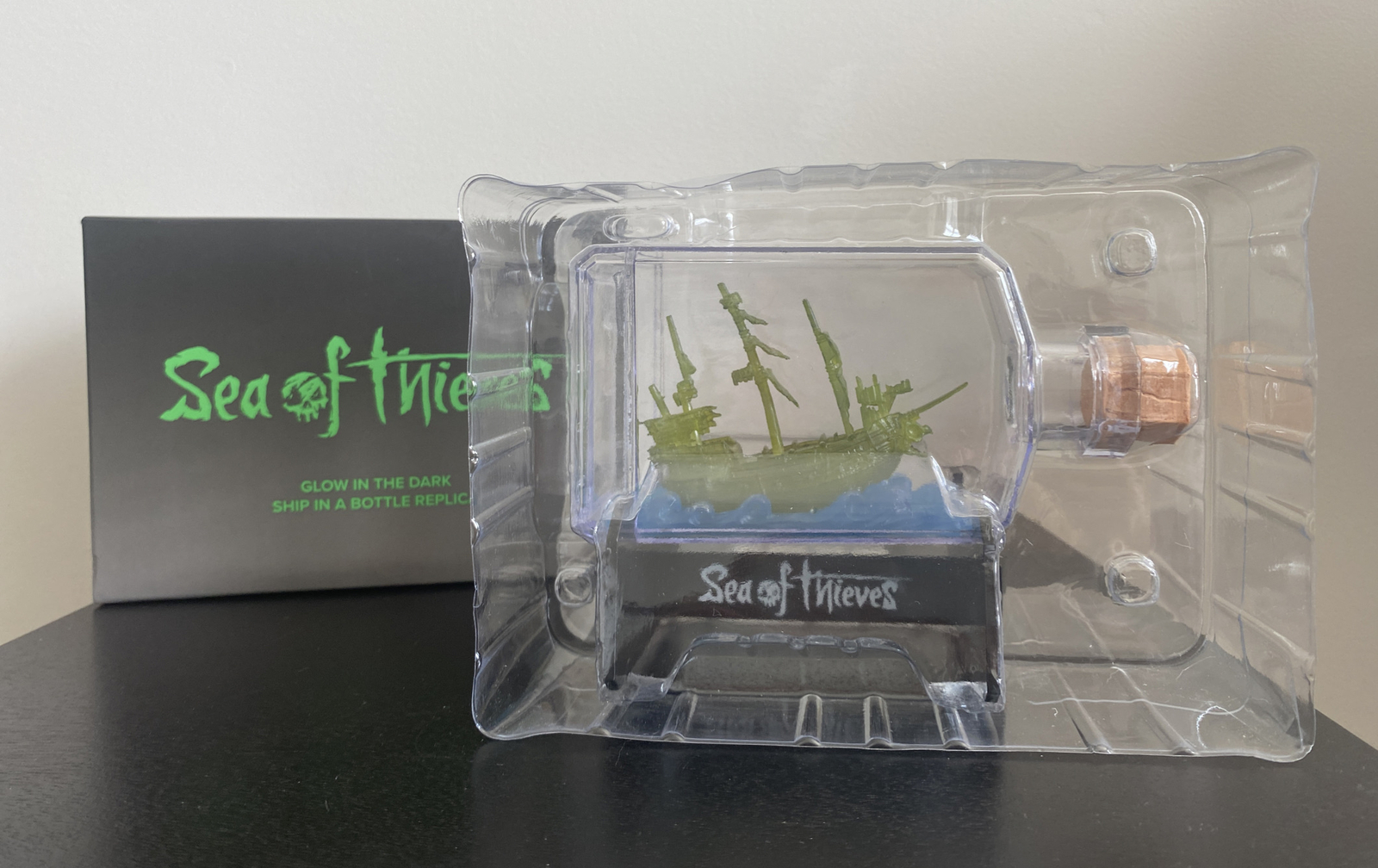 Sea of Thieves Loot Crate Glow in the Dark Ship in a Bottle Collectible