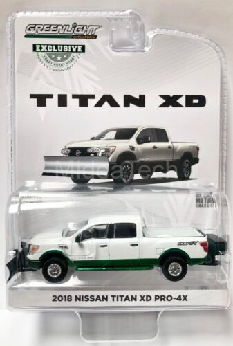 NEW 2023 Greenlight All Terrain 2018 Nissan Titan XD Pro-4X Green