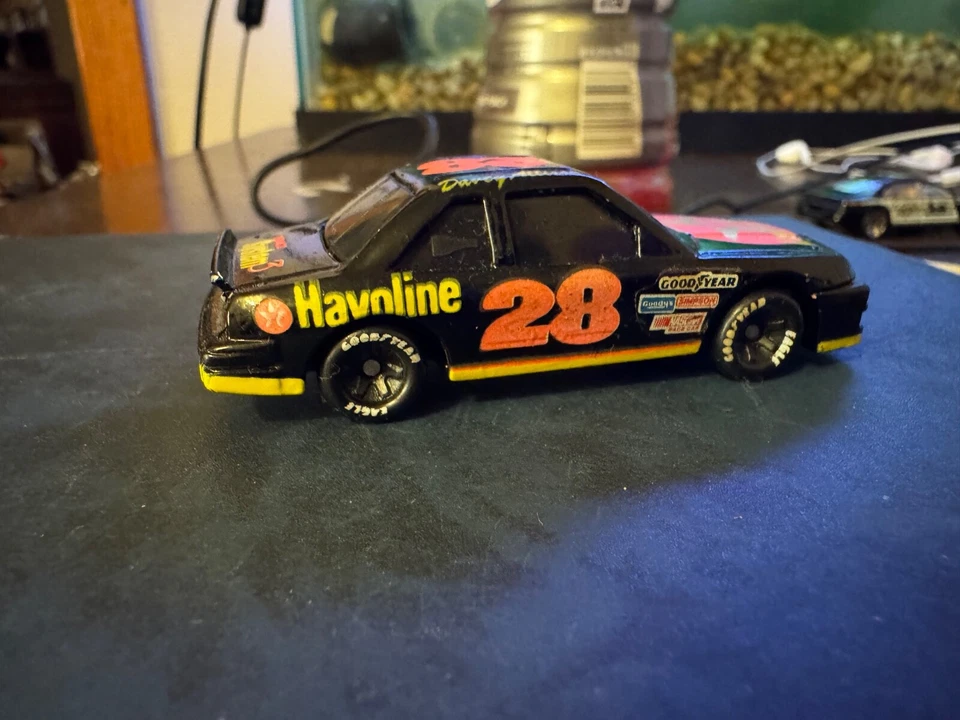 NASCAR 28 1991 fundido a presión suelto Davey Allison Foto 3 de 4