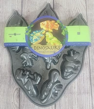 Nordic Ware Dinosaur Muffin Pan Heavy Cast Aluminum Bundt Cupcakes Baking New