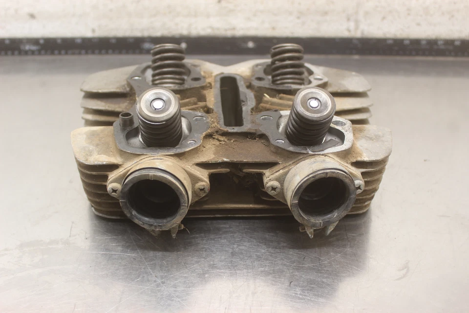 1968 Honda CL350 скремблер двигателя головки цилиндров H120 - Изображение 2 из 4