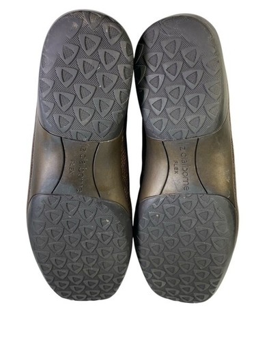 LIZ CLAIBORNE FLEX  Conga Bronze Leather Slip On Loafers Buckle Trim Size 7.5M - Picture 9 of 12