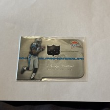 2004 FLEER SKYBOX FOOTBALL KEARY COLLERT PATCH CARD /99
