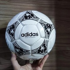 Adidas Questra Orbit Europa 1994 FIFA World Cup Official Soccer Ball   Size 5