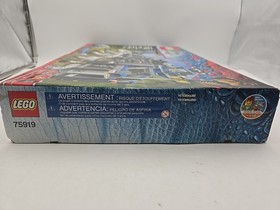 Lego Indominus rex Breakout 75919 Jurassic World Minifigure Building Set