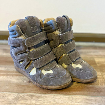 Steve Madden Brown Suede Wedge Ankle Boots Hook & Loop Straps Size 6 M