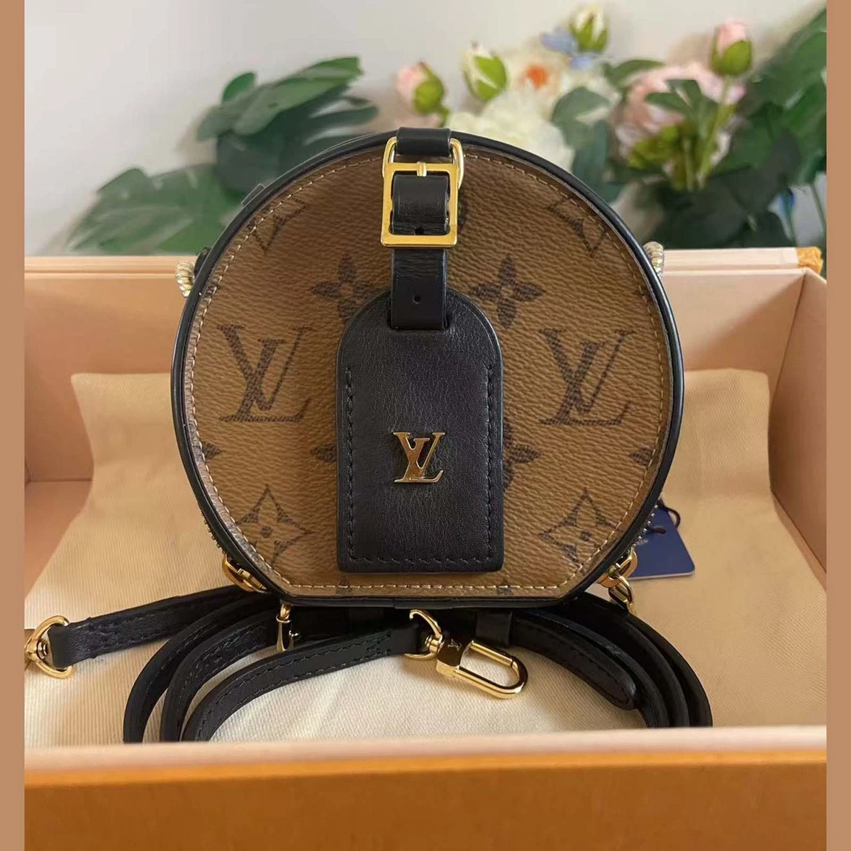 Louis Vuitton Boîte Chapeau Bags & Handbags for WomenLouis Vuitton