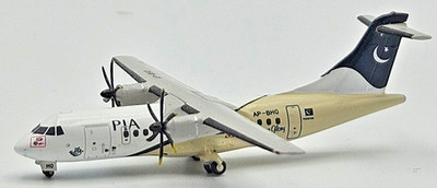 Pakistan International Airlines 1/400 ATR-42-500 Kennung AP-BHO Limox JC4162
